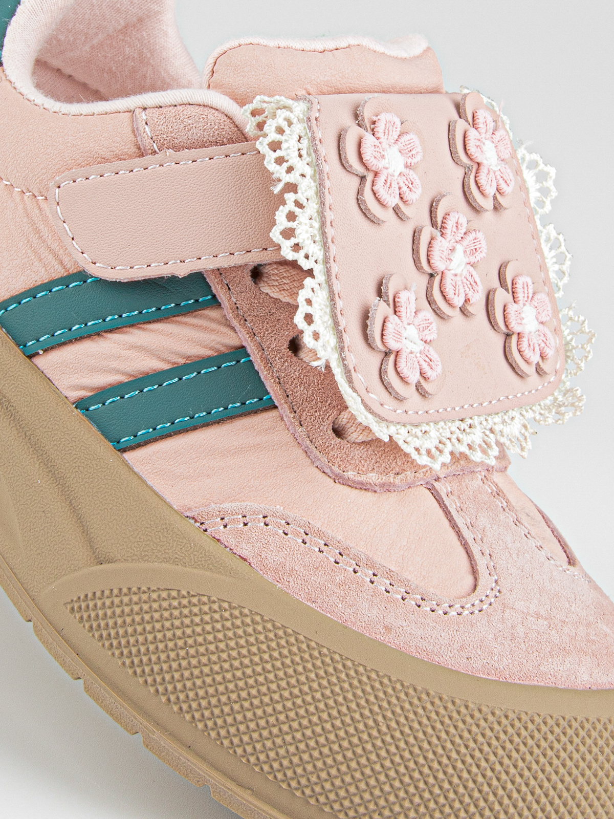 Кроссовки артикул:721213-2-3