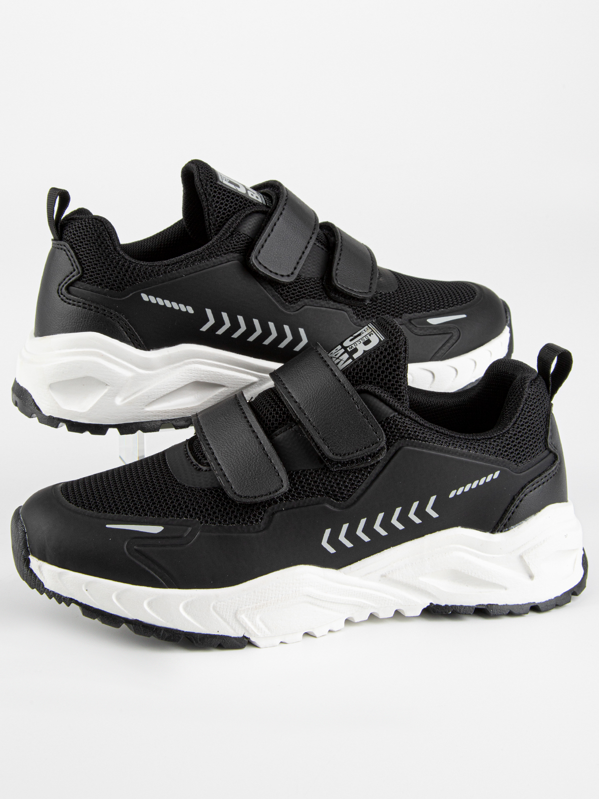 Кроссовки артикул:731089-20-4