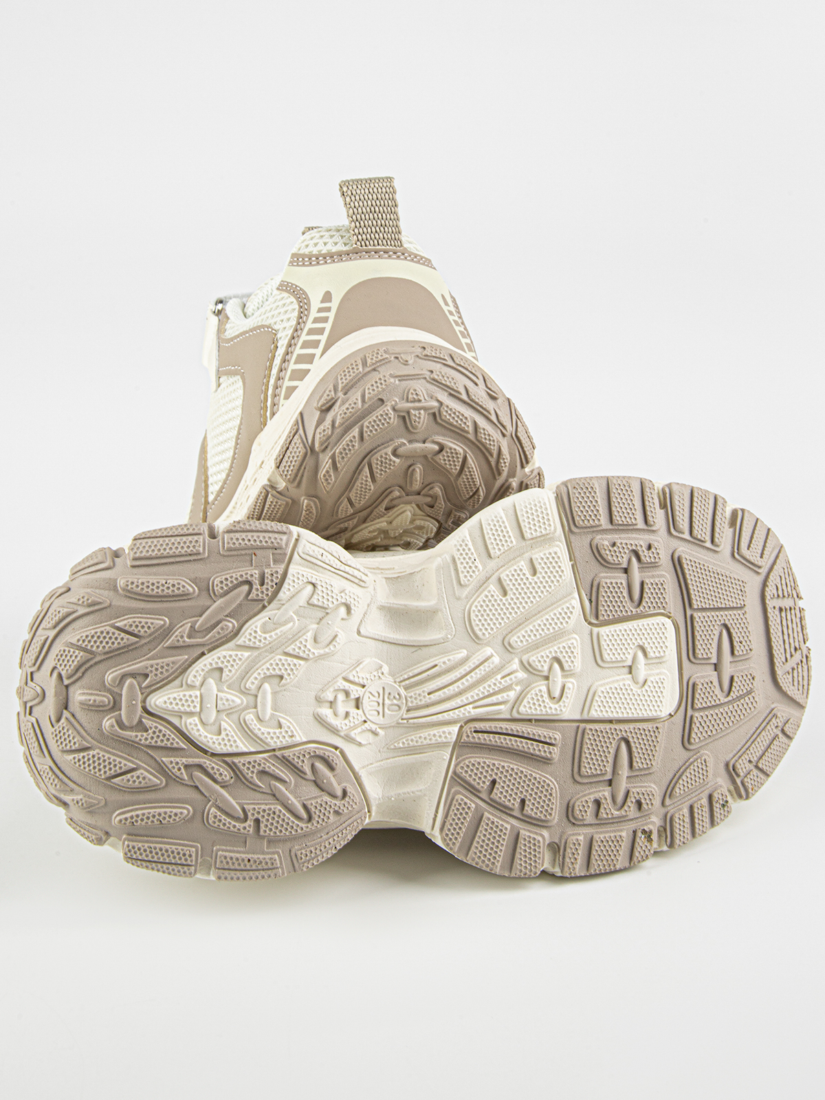 Кроссовки артикул:731124-30-5