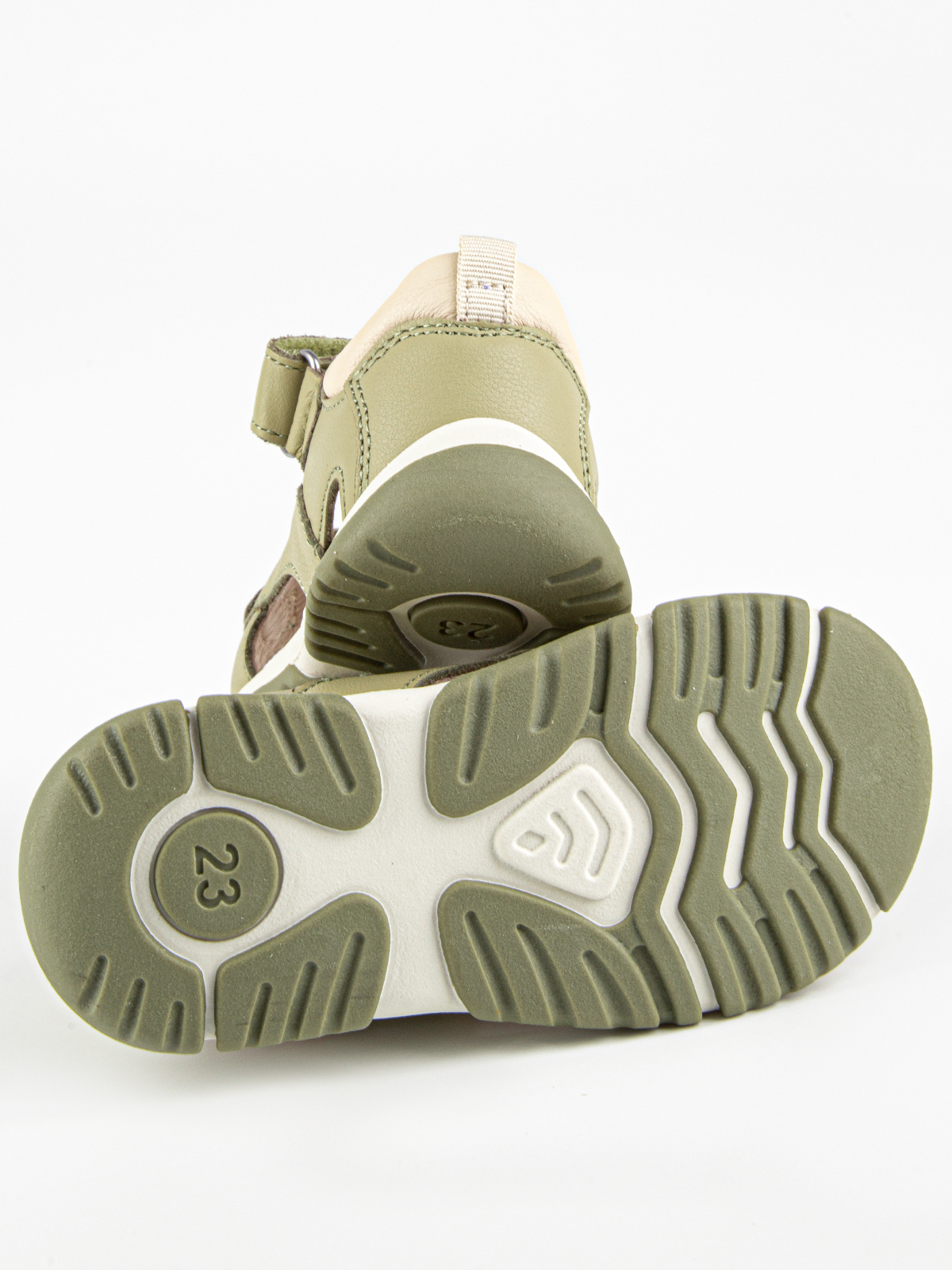 Сандалии артикул:31877-2-5