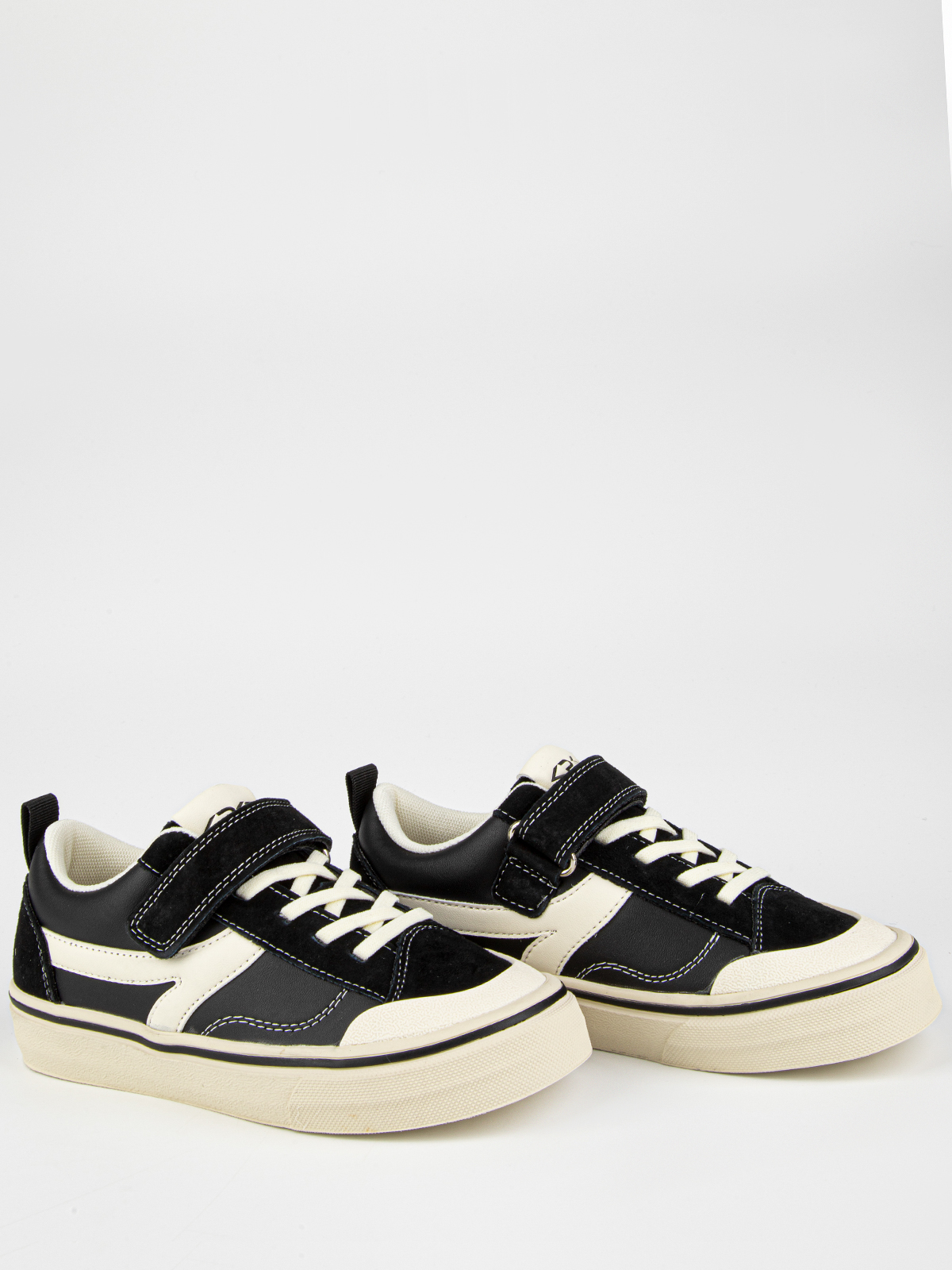 Кроссовки артикул:731212-1-2