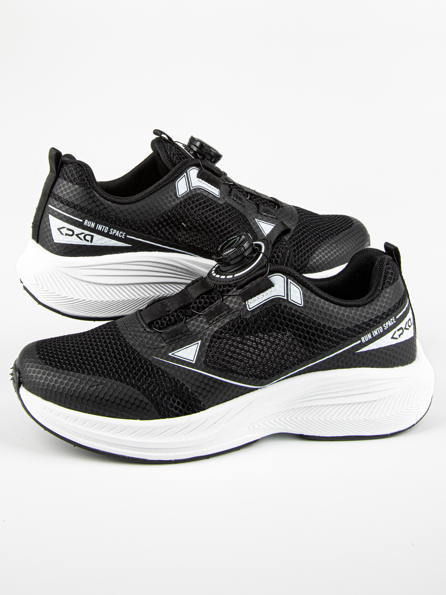 Кроссовки артикул:74966-2-4