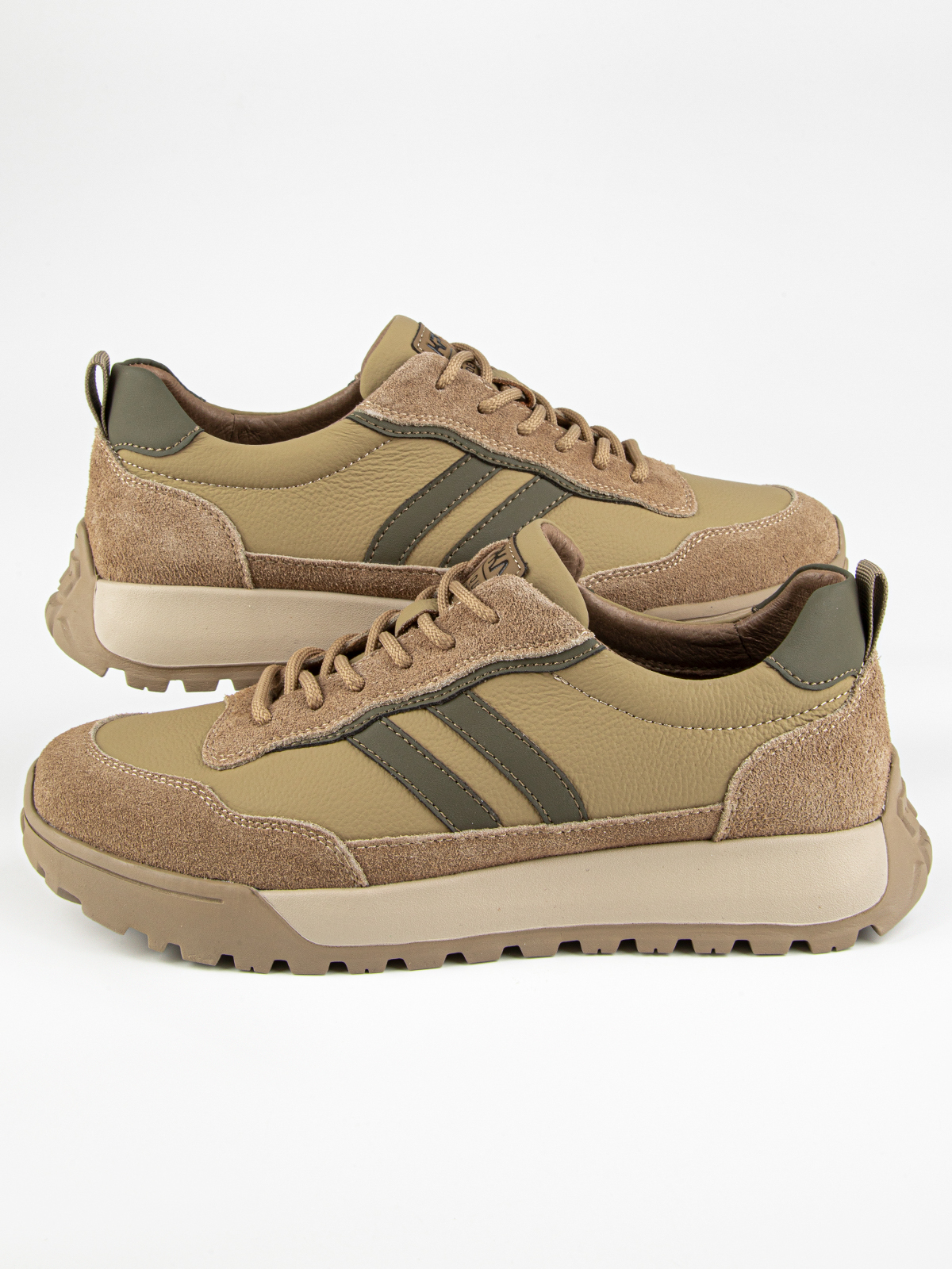 Кроссовки артикул:74954-2-4