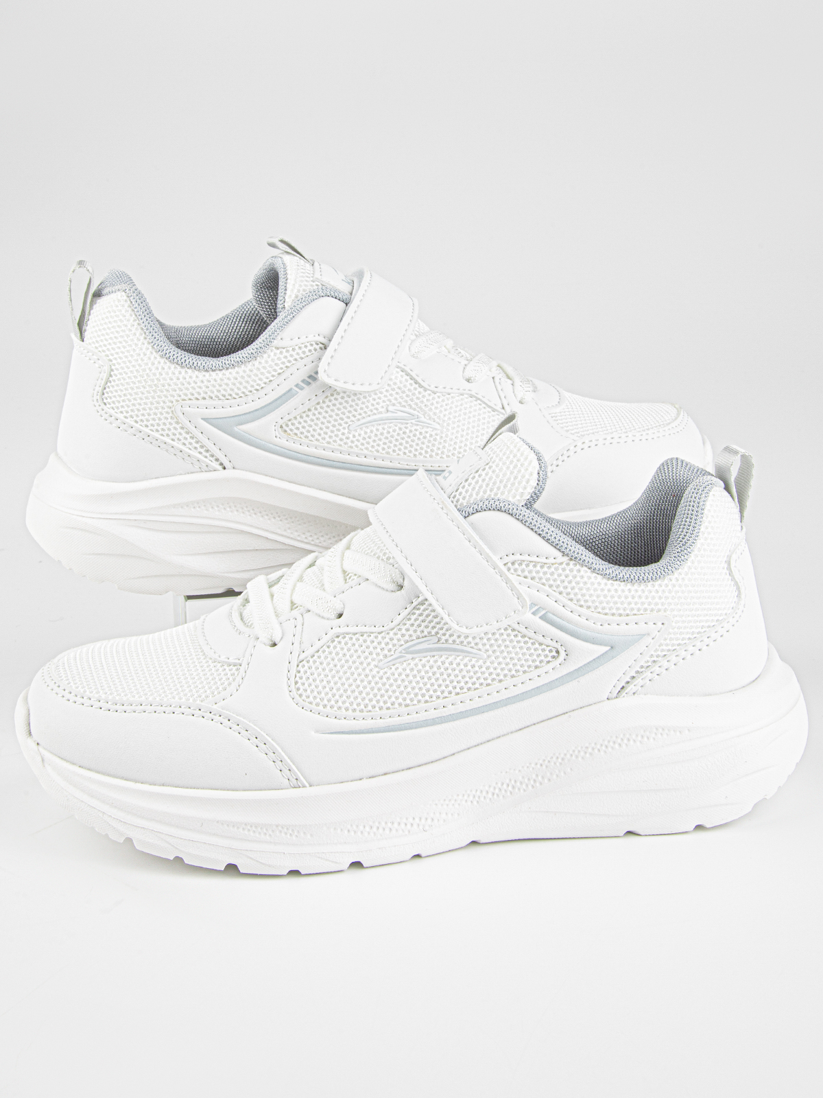 Кроссовки артикул:731193-2-4