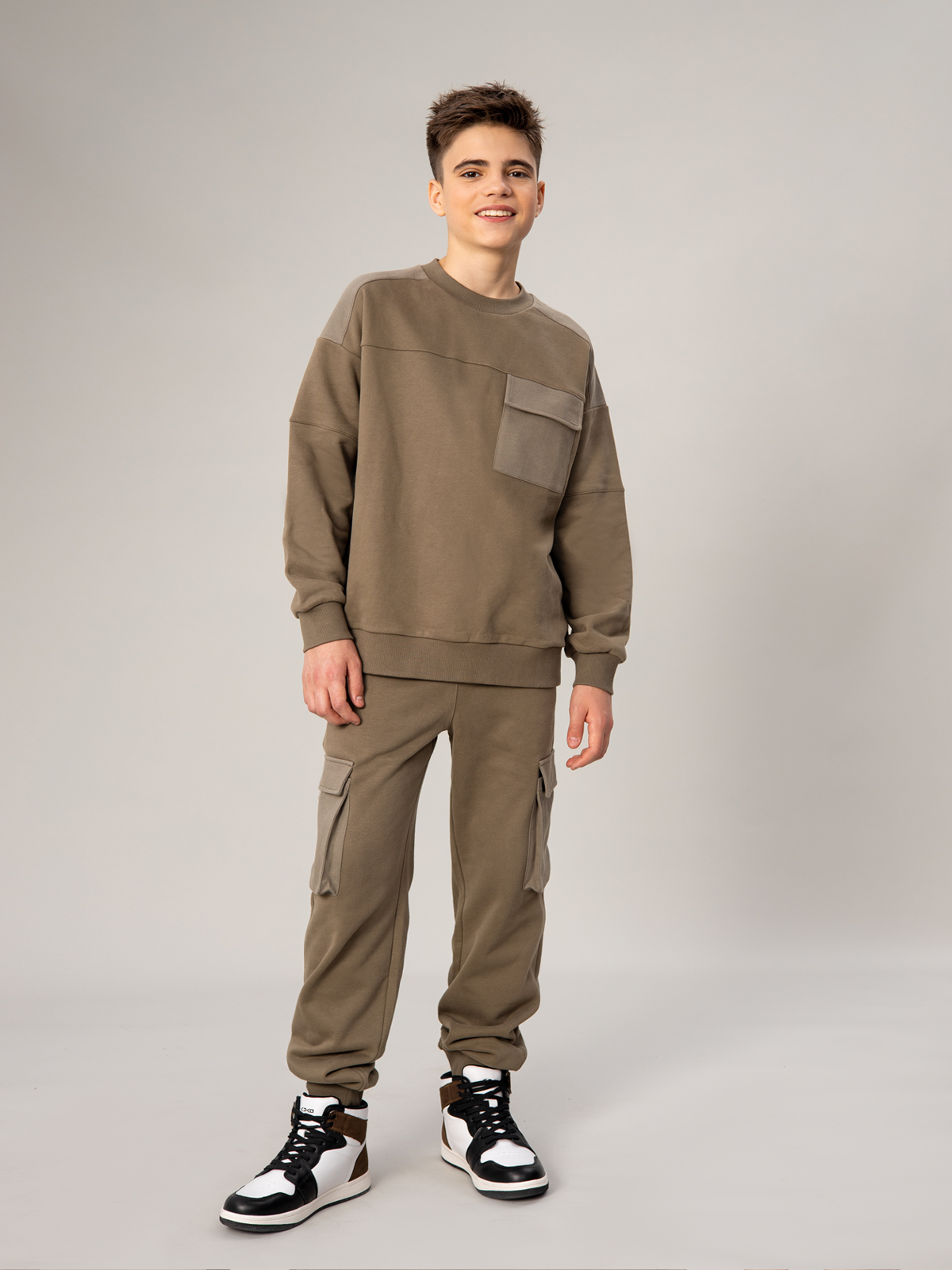 Свитшот артикул:OJBCJ06-Y3-4