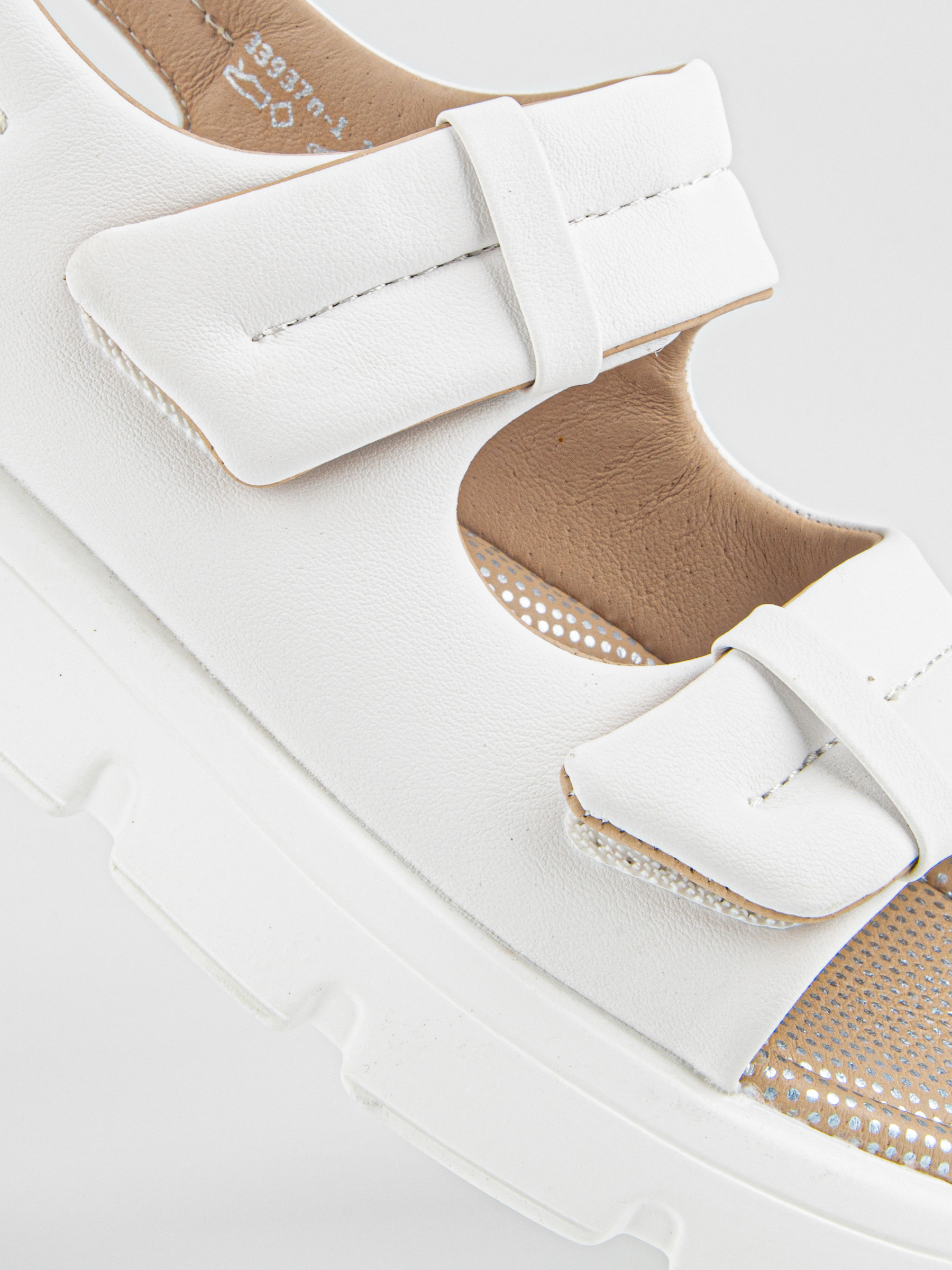 Сандалии артикул:33937п-1-3