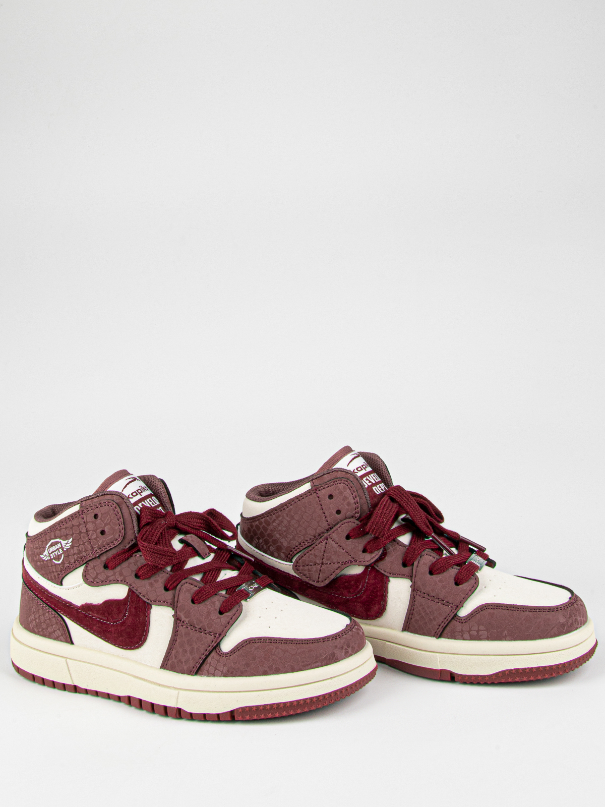 Кроссовки артикул:731253-2-2