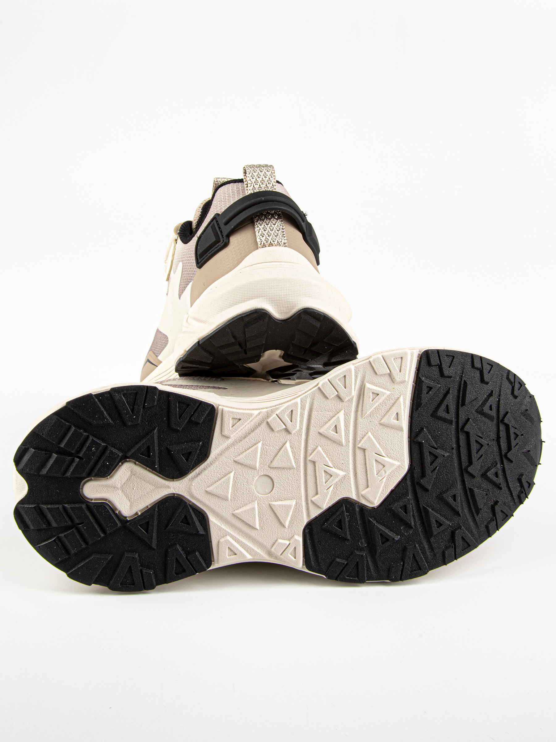 Кроссовки артикул:731247-1-5