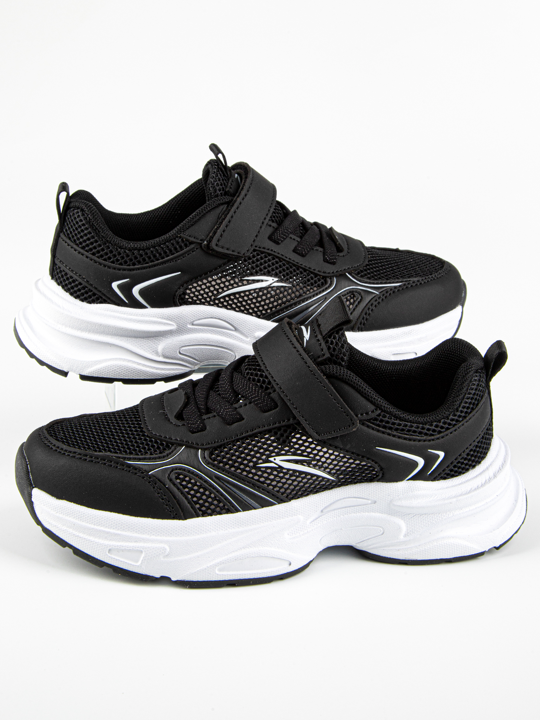 Кроссовки артикул:731267н-2-4