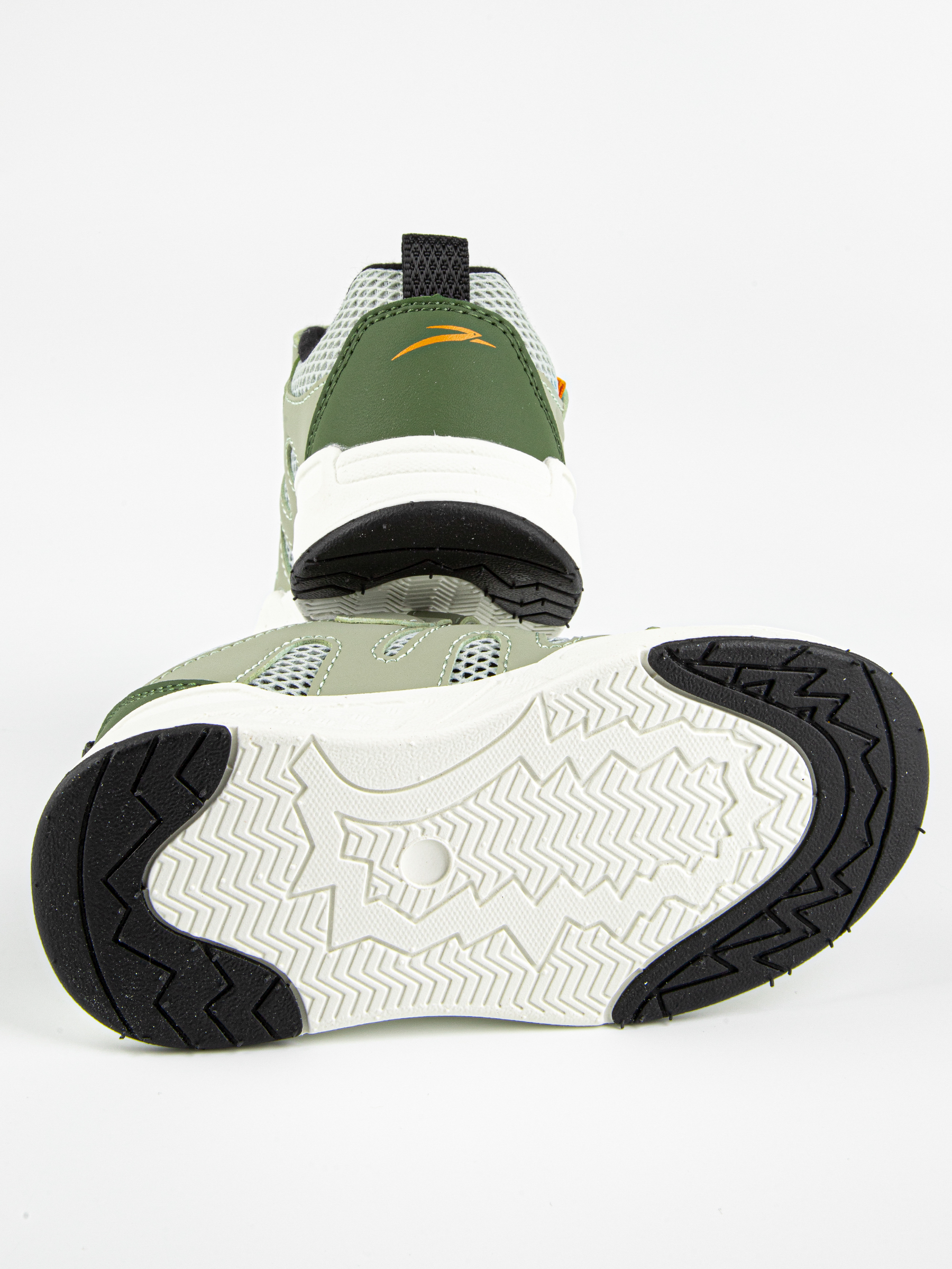 Кроссовки артикул:721239н-2-5