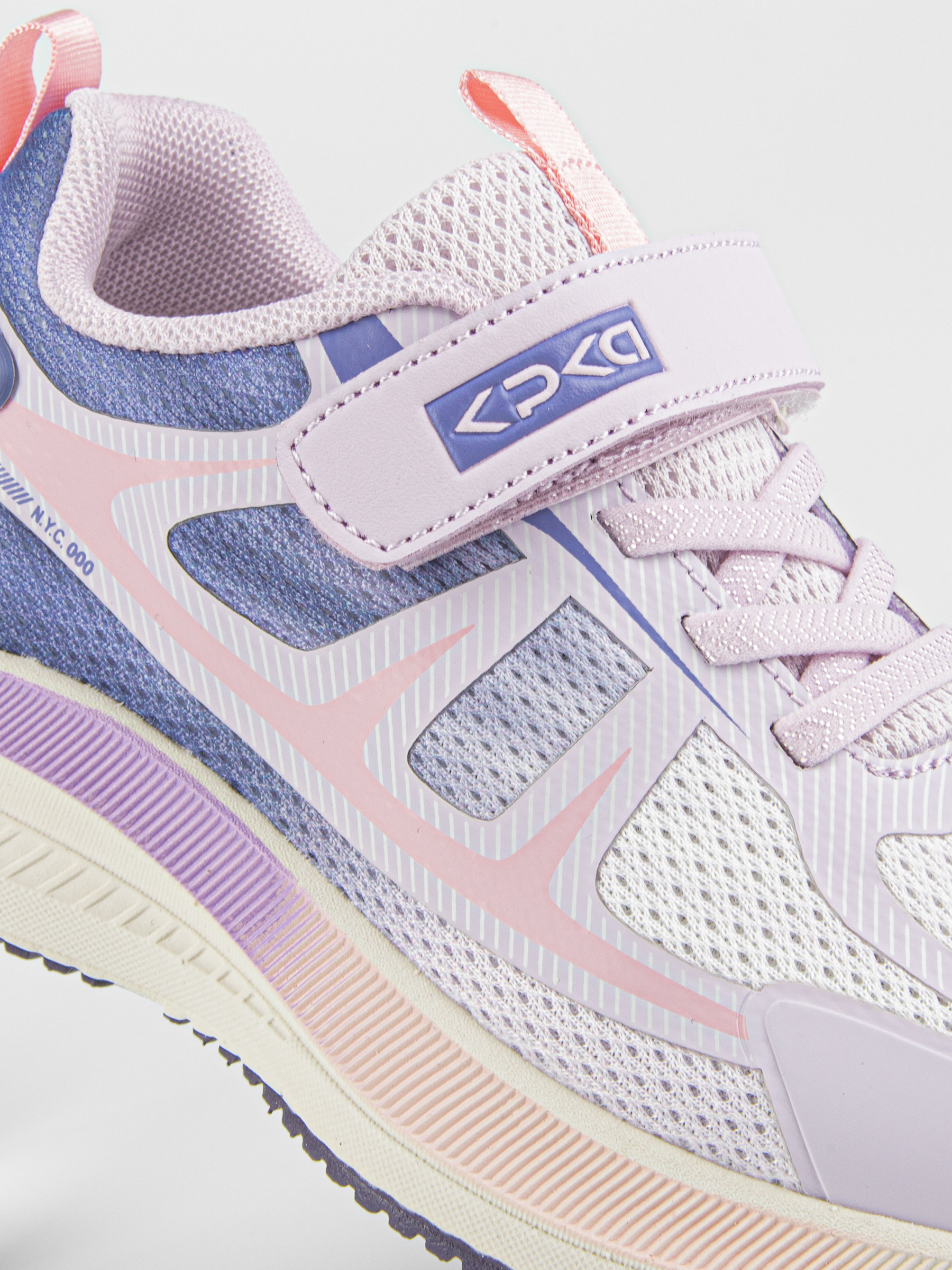 Кроссовки артикул:731254-1-3