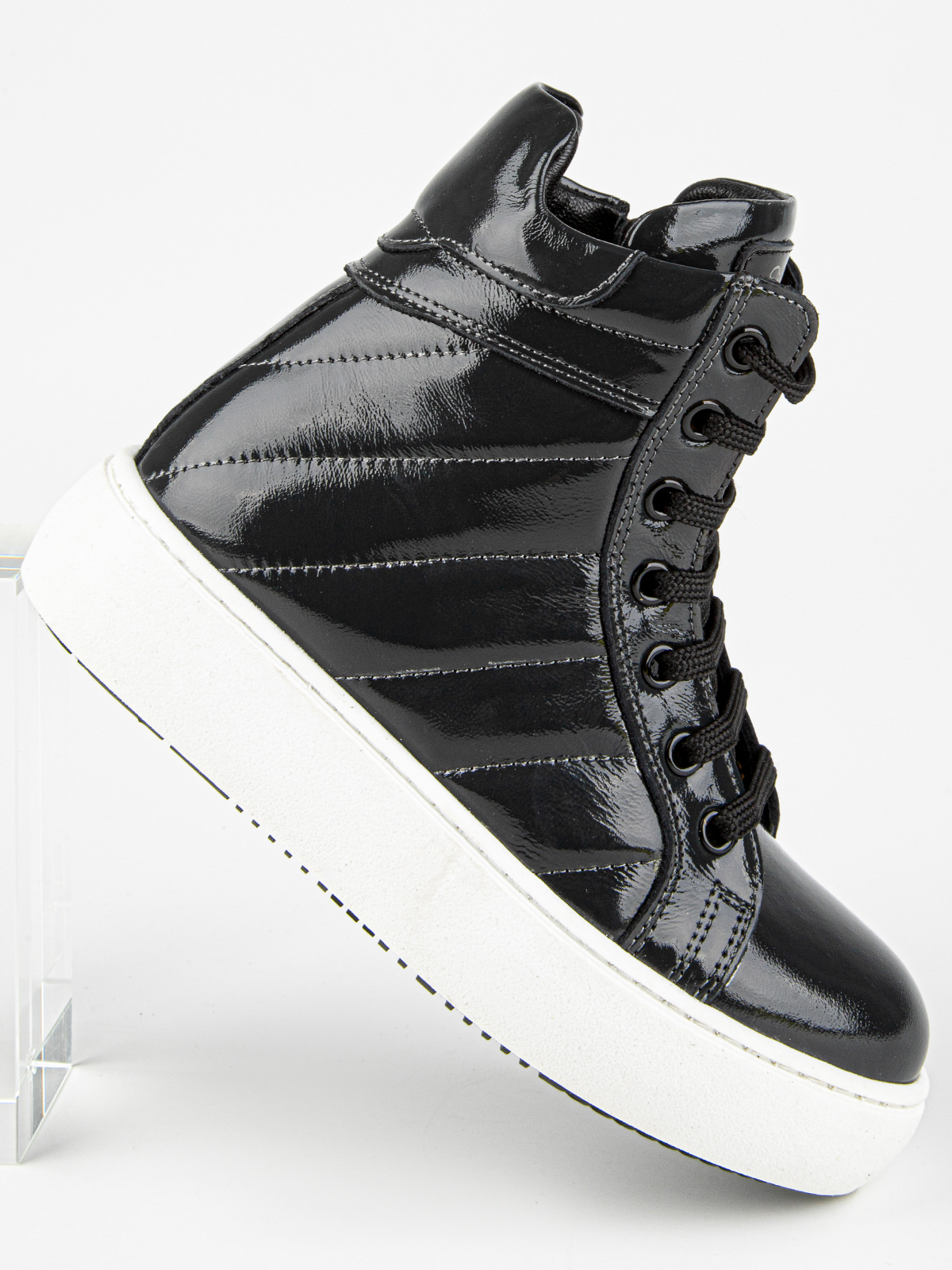 Ботинки артикул:53651ут-2-7