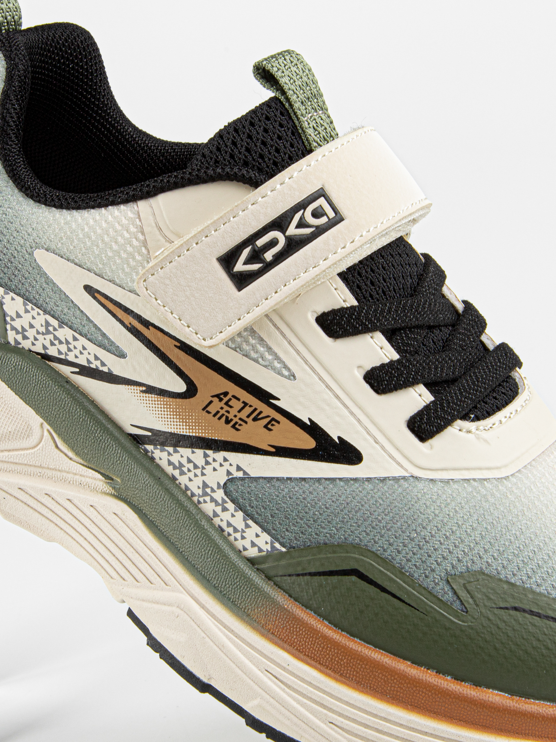 Кроссовки артикул:731247-2-3