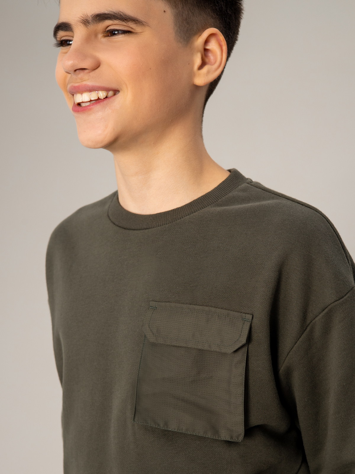 Свитшот артикул:OJBCJ07-Y4-4