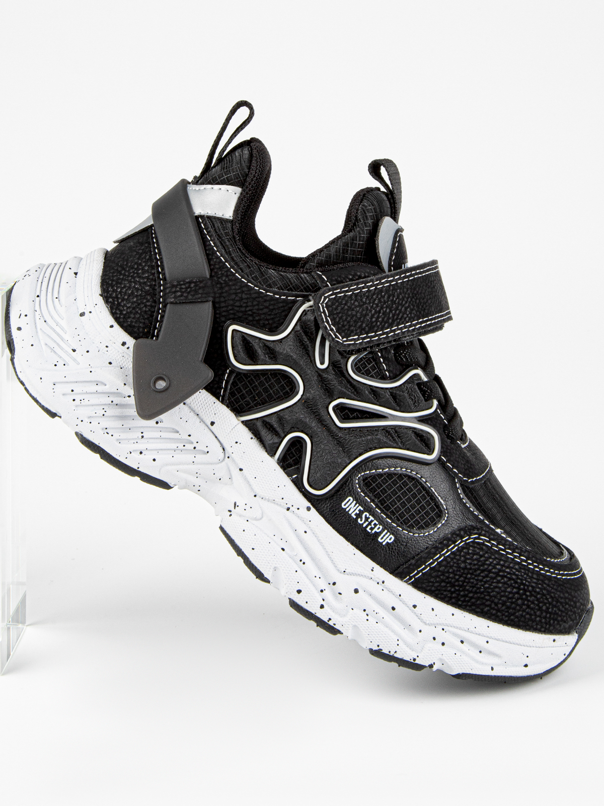 Кроссовки артикул:731207-1-7