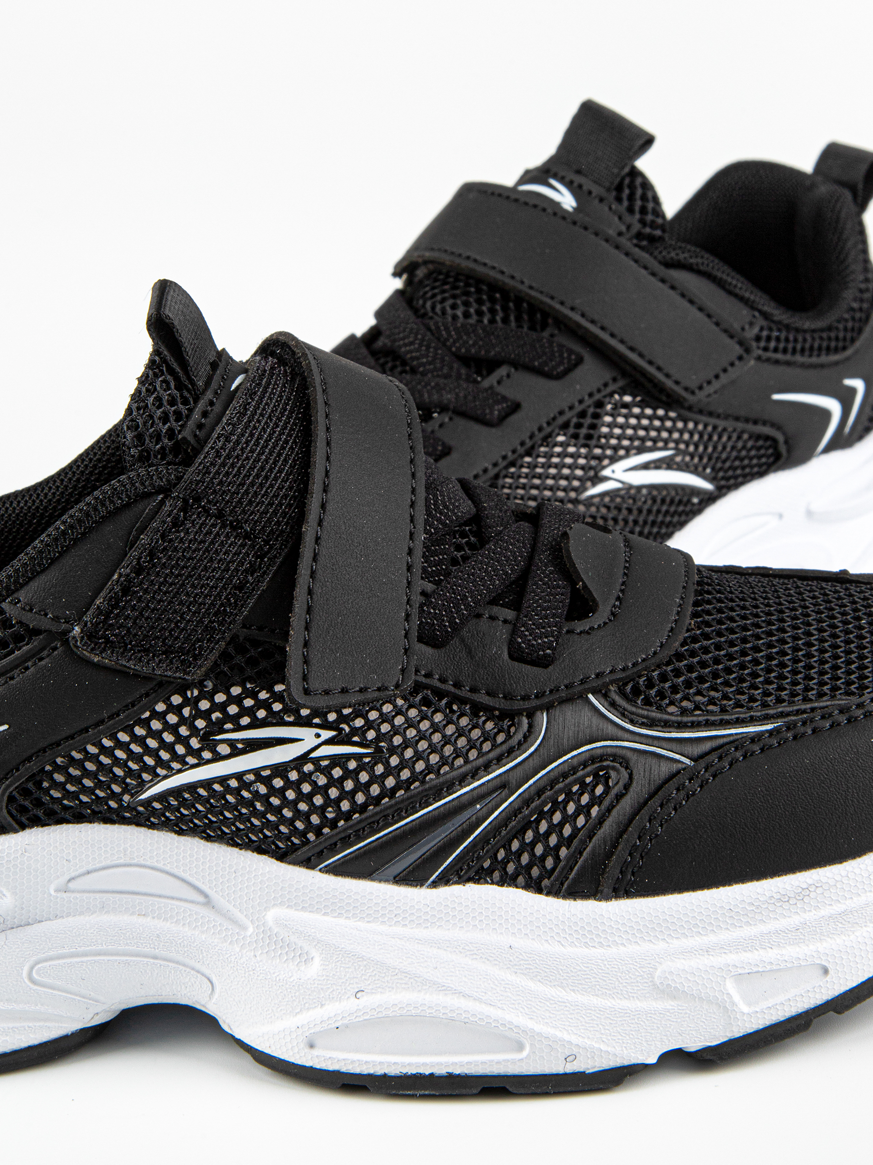 Кроссовки артикул:731267н-2-9