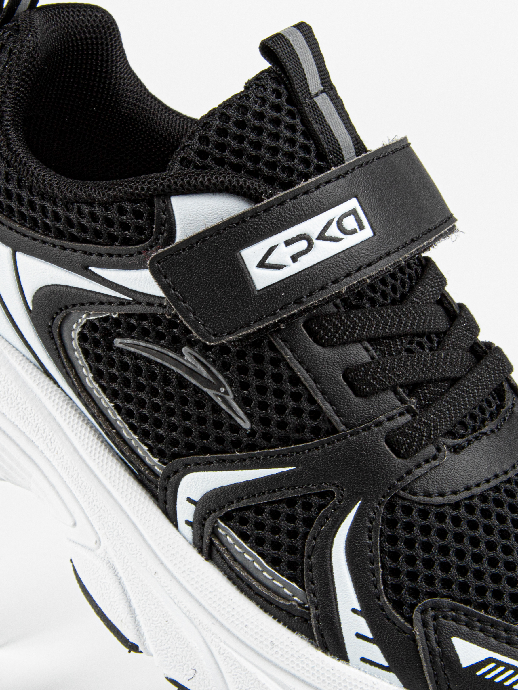 Кроссовки артикул:731245-2-3