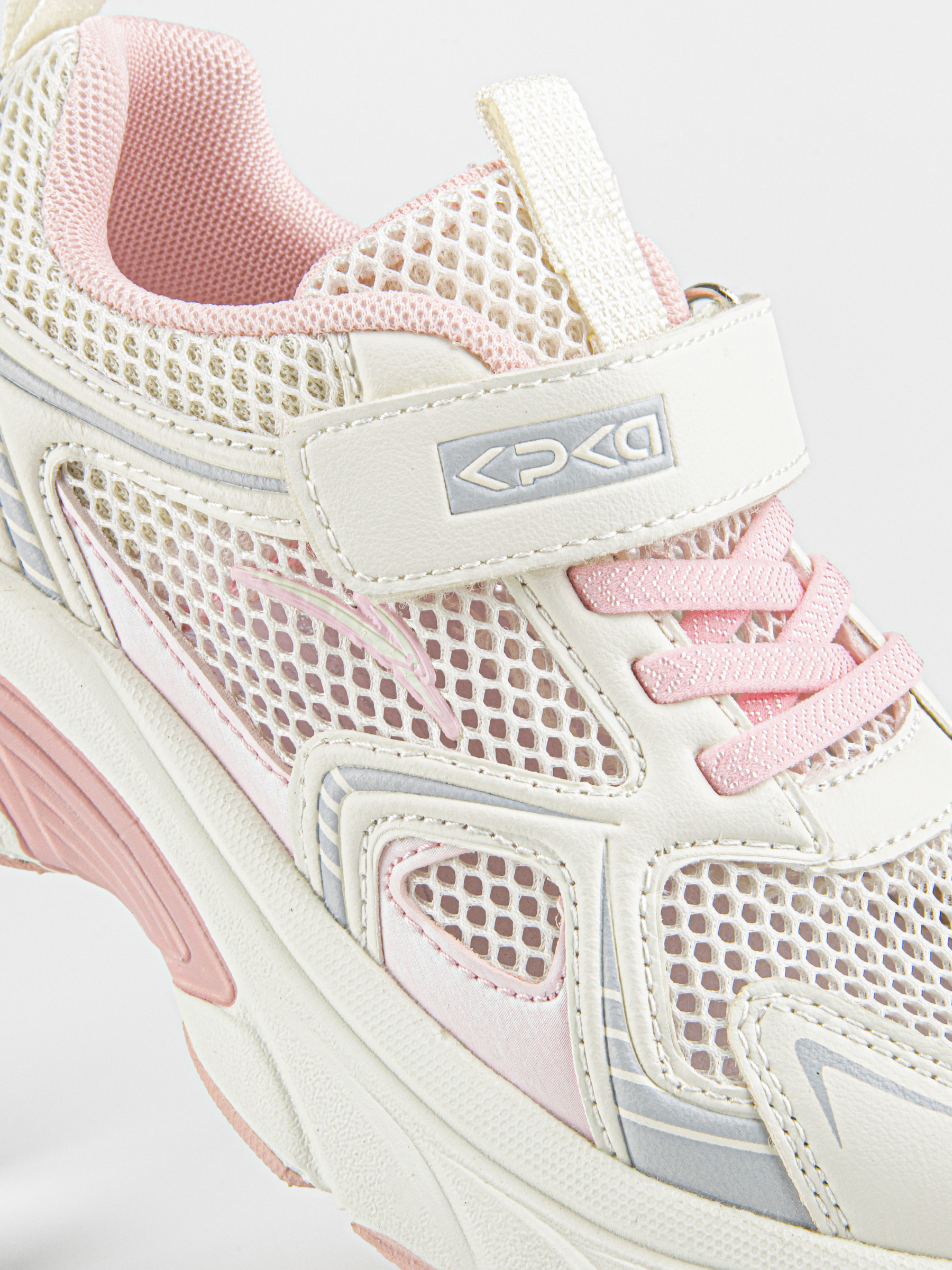 Кроссовки артикул:731243н-1-3