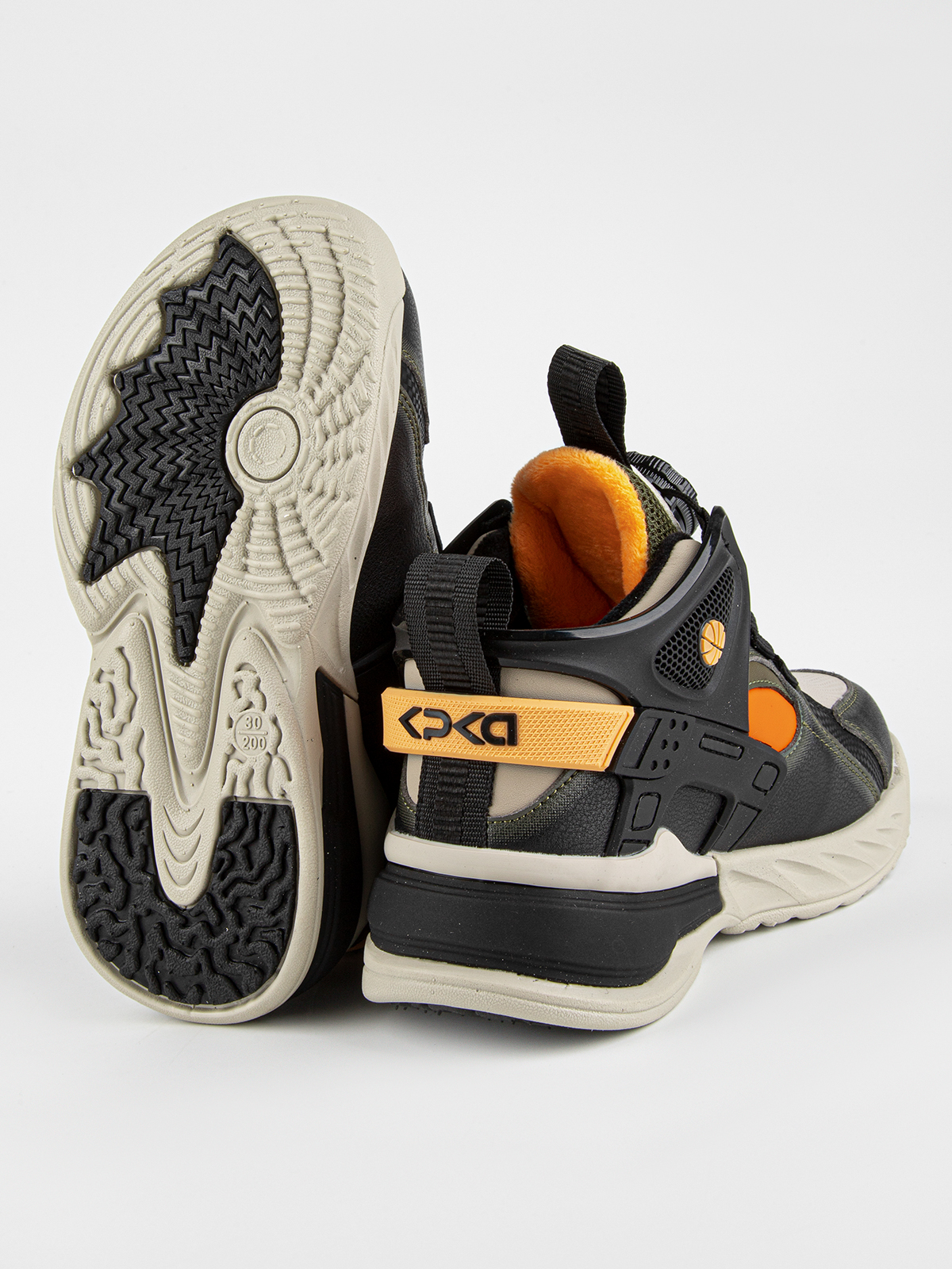 Кроссовки артикул:731056у-10-5