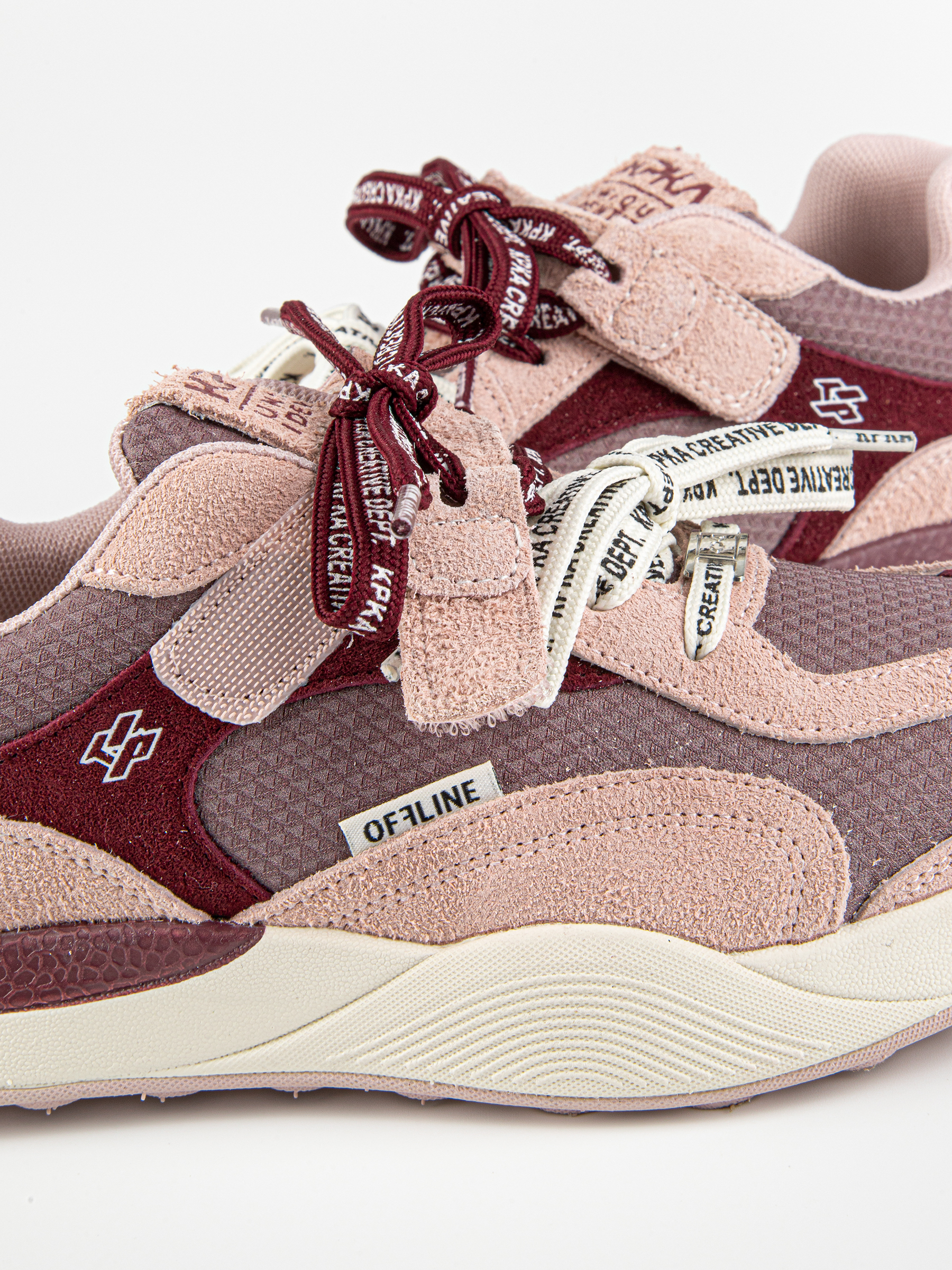 Кроссовки артикул:731237-1-9