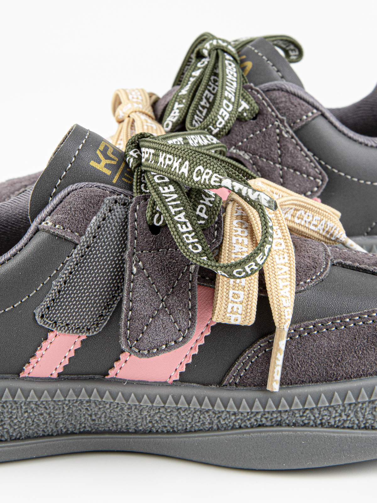 Кроссовки артикул:721211-2-9