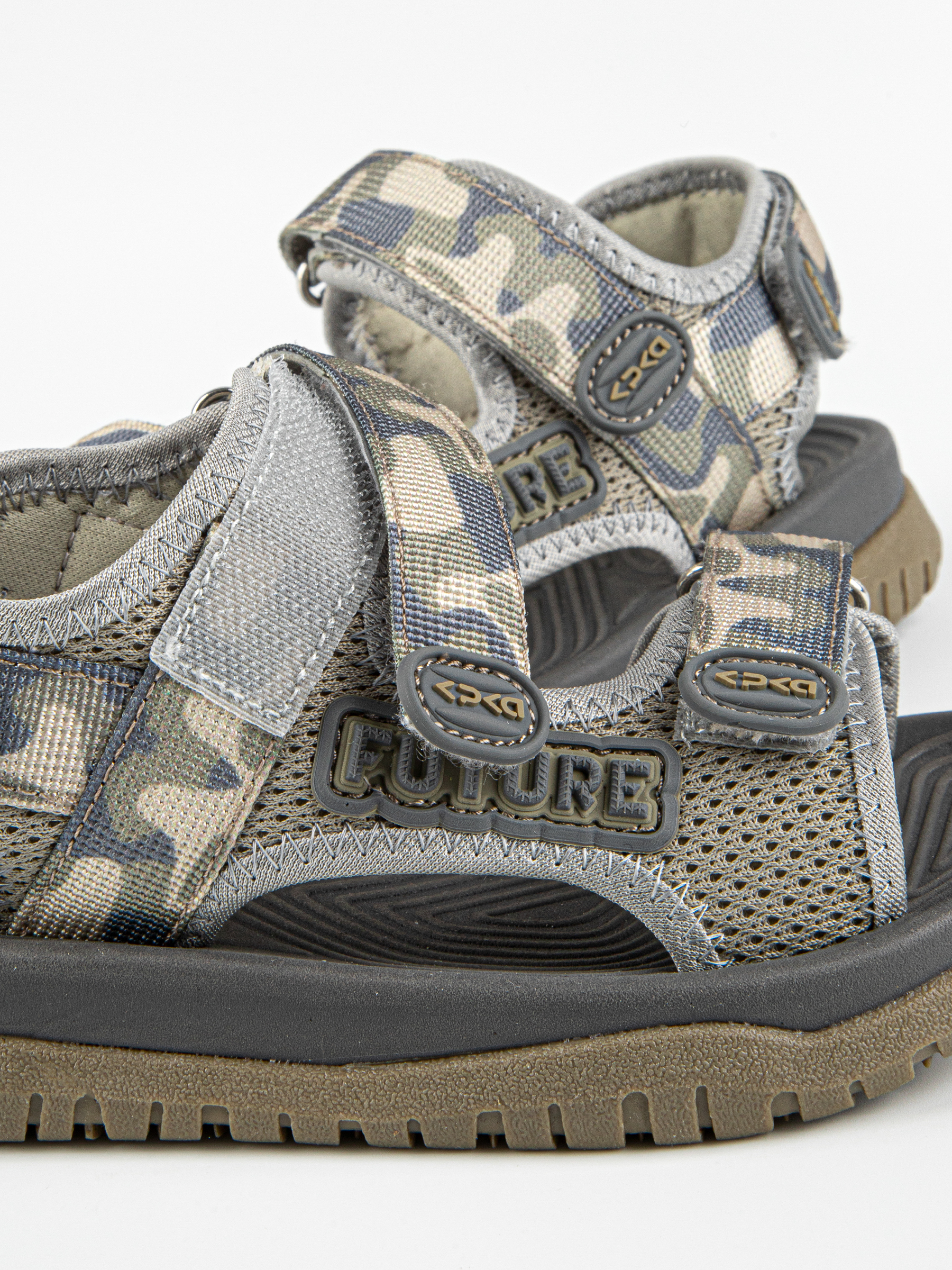 Сандалии артикул:32998-2-9