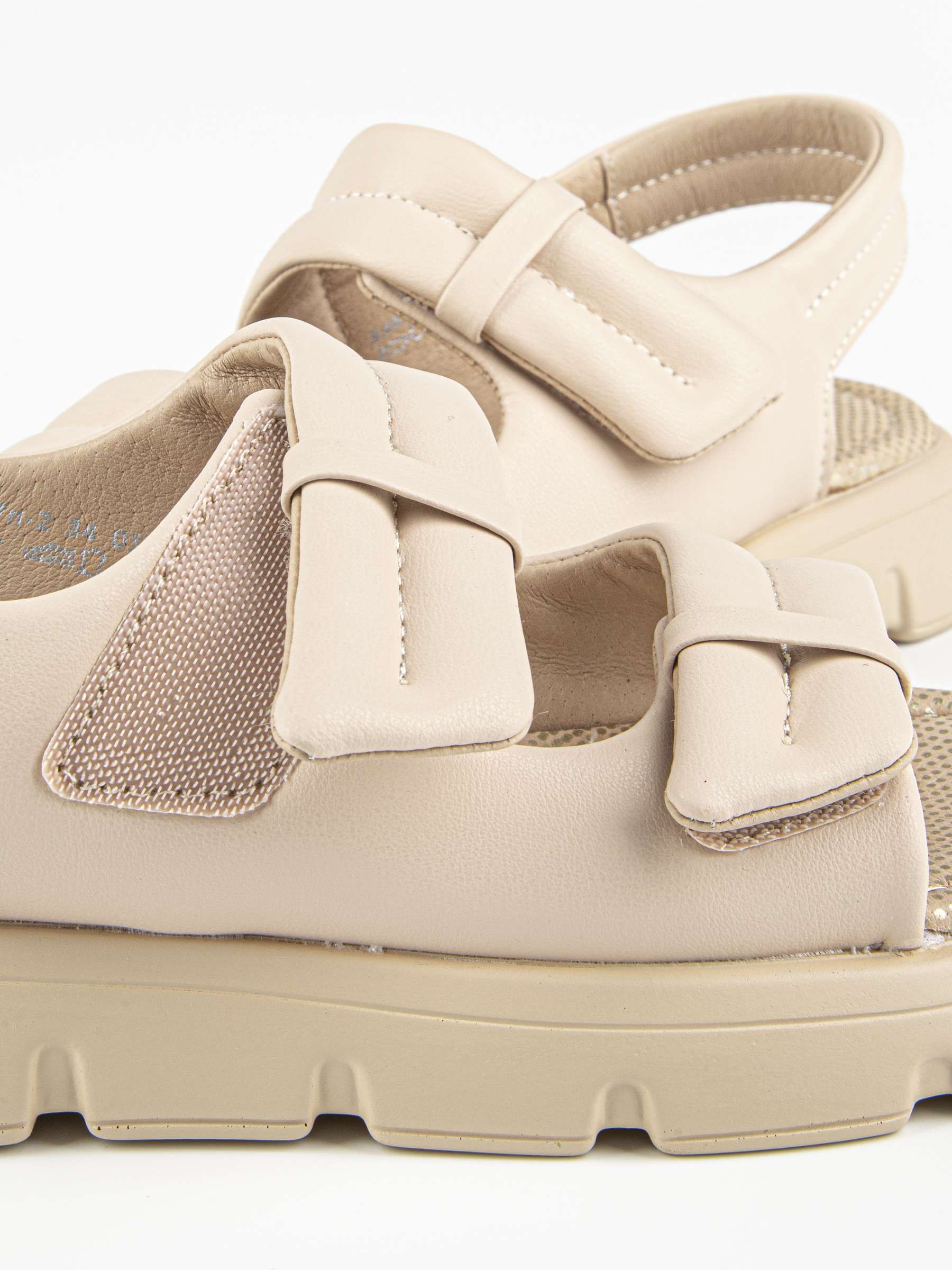 Сандалии артикул:33937п-2-9