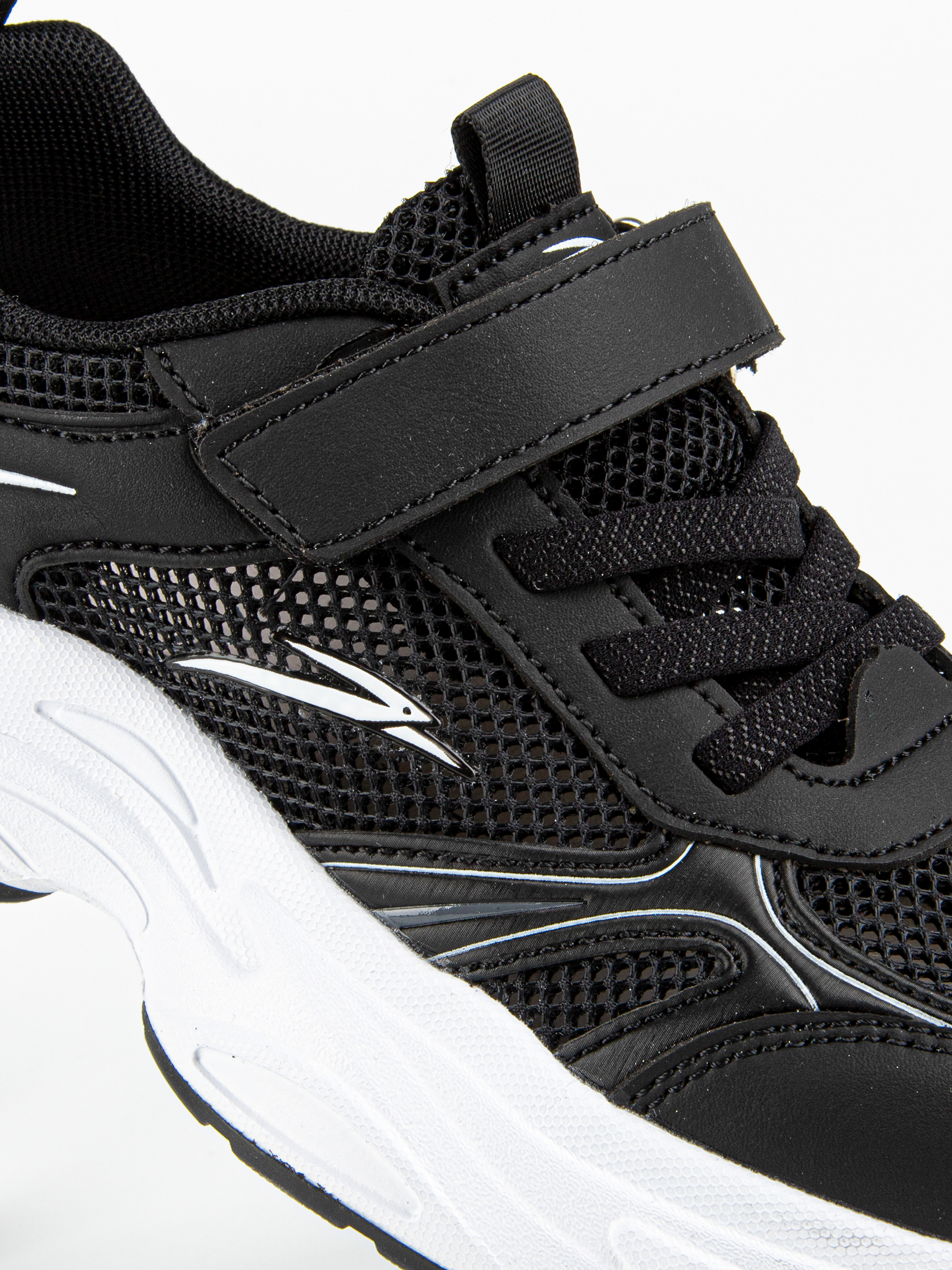 Кроссовки артикул:731267н-2-3