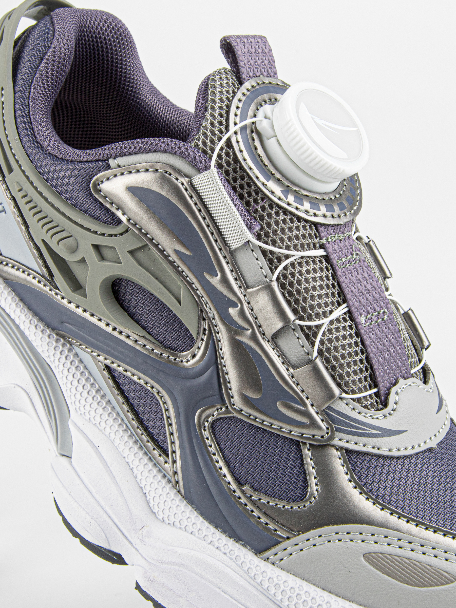 Кроссовки артикул:731299-1-3