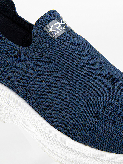 Кроссовки артикул:731230-2-3