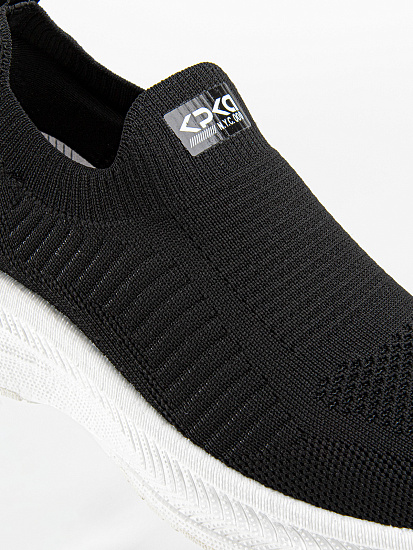 Кроссовки артикул:731230-1-3